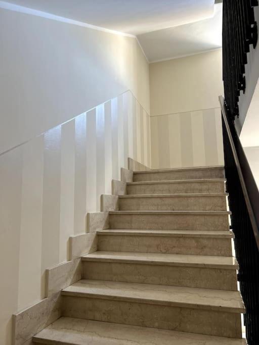 Appartement Attico In Piazza Matteotti à Desenzano del Garda Extérieur photo